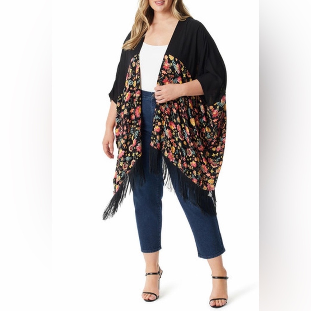 NWT Women’s Plus Jessica Simpson Boho Fringe Kimono Whimsigoth Floral Size 1X/2X